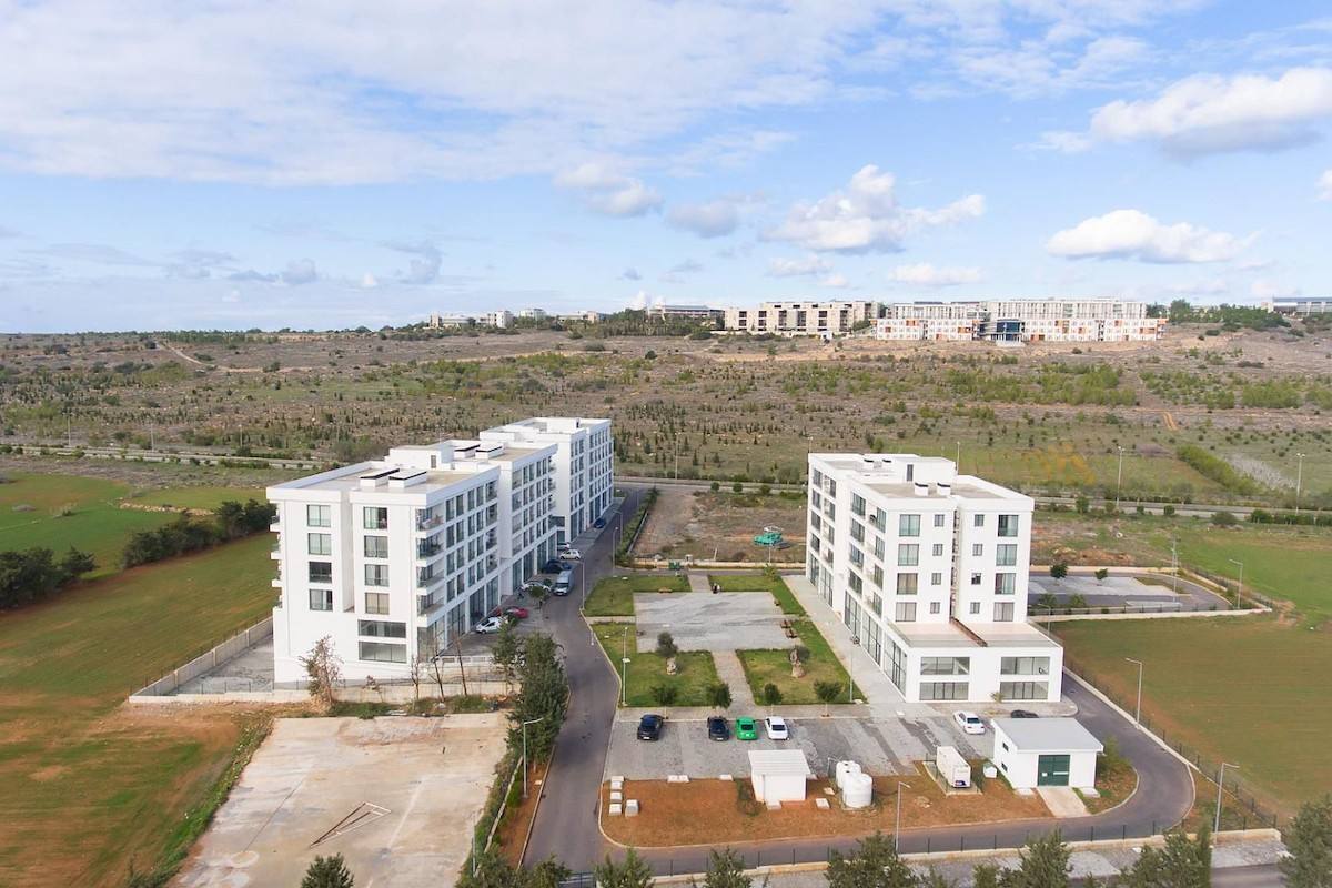 1 Room Commercial Property Citrus-F0-3