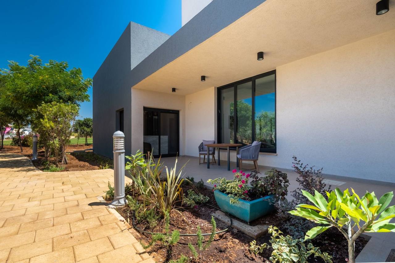 2+1 Penthouse