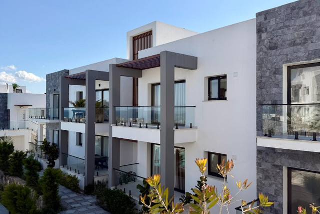 1 Bedroom Garden Apartment